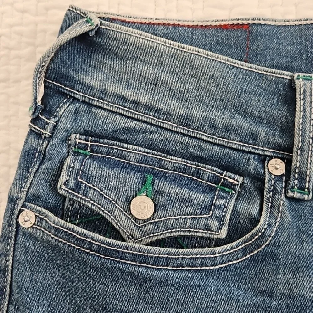 NWT True Religion Rocco Jeans Men's 36x32 Light Relaxed Flap Pocket Green Stitch